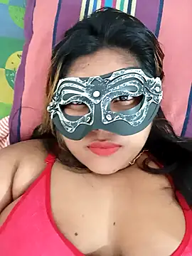 littlequeen77 online show from January 15, 1:52 pm