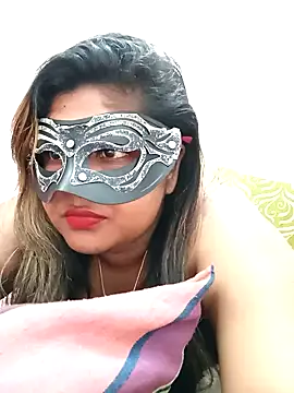 littlequeen77 online show from February 5, 9:25 am