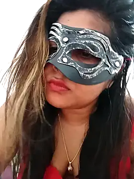 littlequeen77 online show from February 10, 12:18 pm