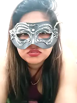 littlequeen77 online show from February 22, 7:01 am