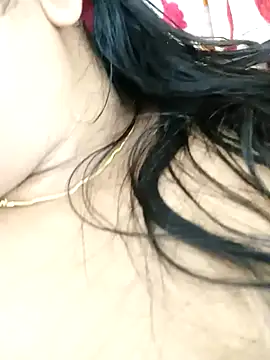 littlequeen77 online show from February 28, 3:04 pm