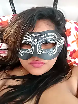 littlequeen77 online show from March 2, 5:58 pm