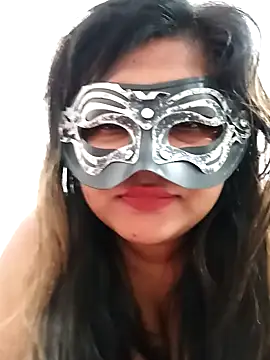 littlequeen77 online show from March 23, 2:15 am