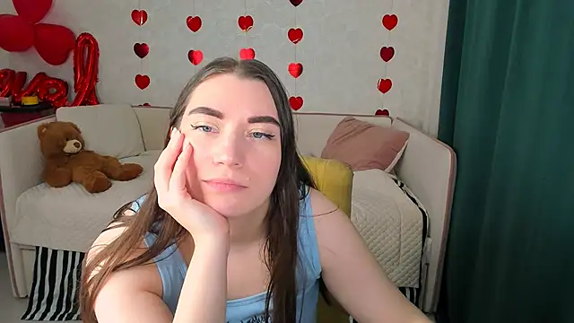 pussyhome2407 online show from February 28, 12:10 am