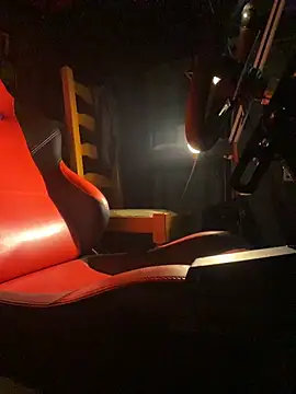 Flouflolutin online show from November 4, 8:52 pm