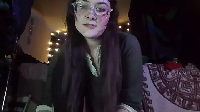 EyaDivine1 online show from January 12, 5:45 am