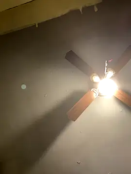 Snapshot of barbieruntz chatting on November 10, 12:09 am barbieruntz online show from November 10, 12:09 am