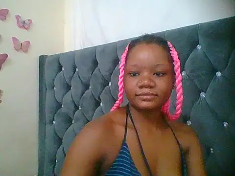 HotJeylee online show from December 17, 6:47 pm