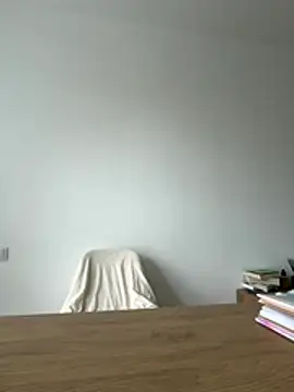 streetdoll online show from November 5, 9:09 am