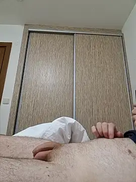 petarpalashev8777 online show from January 10, 7:48 pm