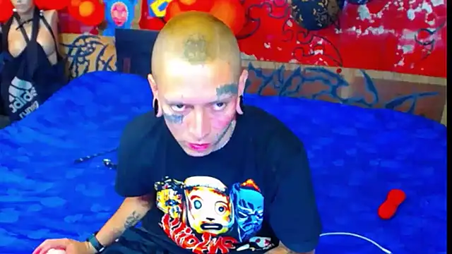 deivid estrada online show from October 20, 3:45 pm