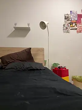 Eric246 online show from April 10, 12:54 pm