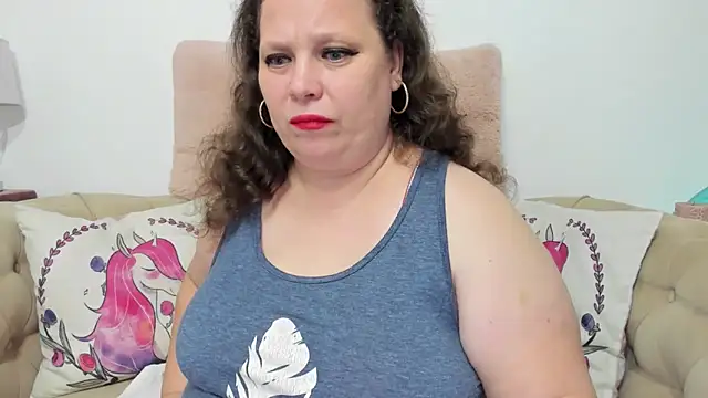 KarolineJoyy online show from October 10, 7:24 pm