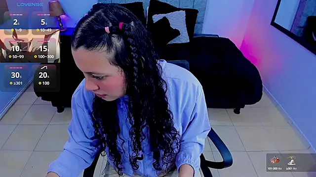 Lana stone  online show from January 21, 3:15 am