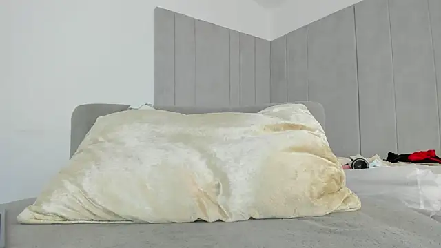 tamyleen online show from January 14, 10:17 am