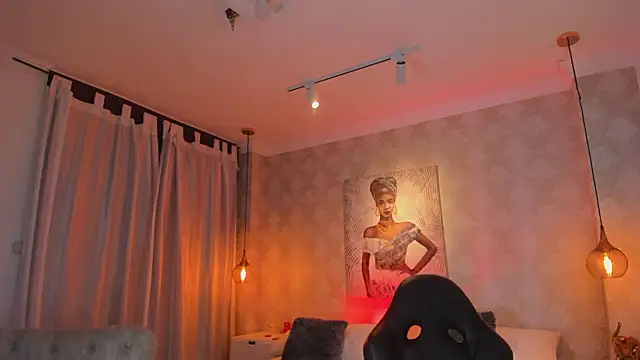 Shantall   online show from January 15, 11:15 am