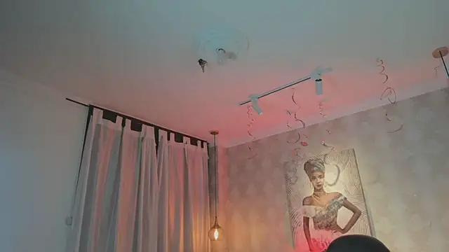 Shantall   online show from February 9, 11:03 am