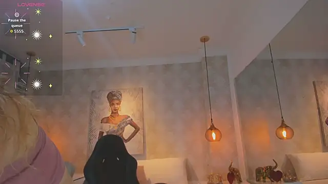 Shantall   online show from April 14, 10:54 am