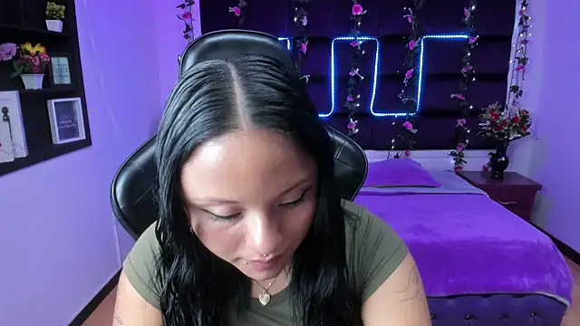 sweelanna   online show from February 26, 4:58 am