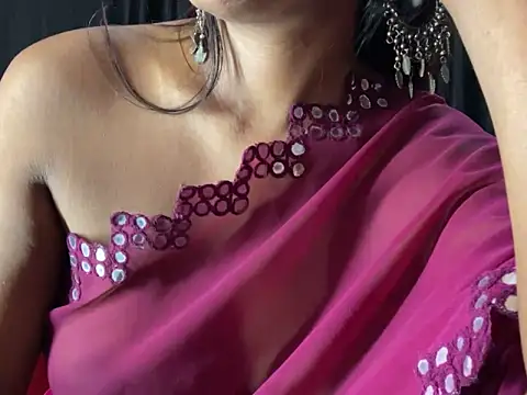Snapshot of Sexy_trisha__7 chatting on January 9, 9:16 pm Sexy trisha 7 online show from January 9, 9:16 pm