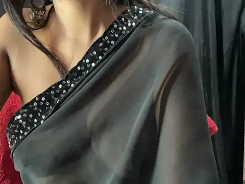 Snapshot of Sexy_trisha__7 chatting on February 2, 8:51 pm Sexy trisha 7 online show from February 2, 8:51 pm