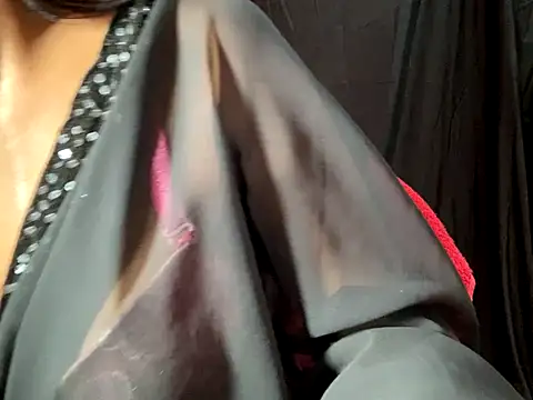 Snapshot of Sexy_trisha__7 chatting on September 11, 8:09 pm Sexy trisha 7 online show from September 11, 8:09 pm