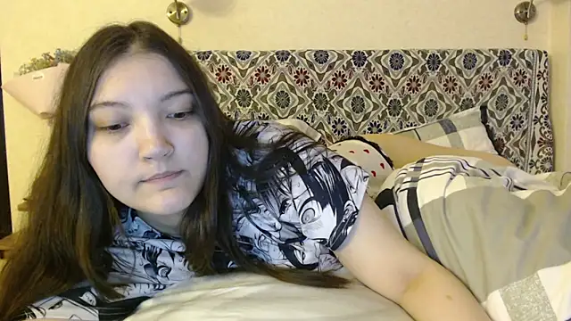 Snapshot of AlisaDevis chatting on February 2, 11:08 am AlisaDevis online show from February 2, 11:08 am