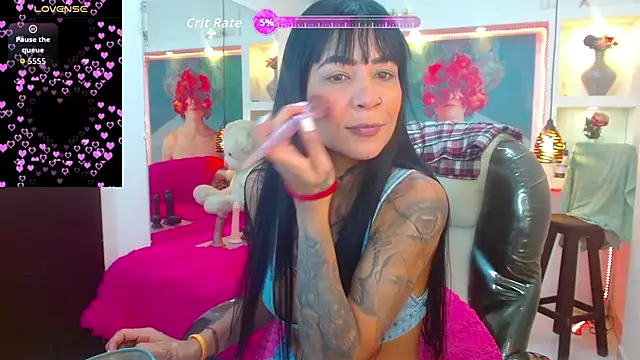 Snapshot of lorenapinto chatting on October 5, 9:13 pm lorenapinto online show from October 5, 9:13 pm