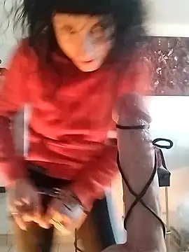 freyamoret online show from January 4, 7:55 am