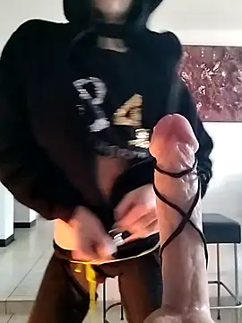 freyamoret online show from January 24, 8:34 am