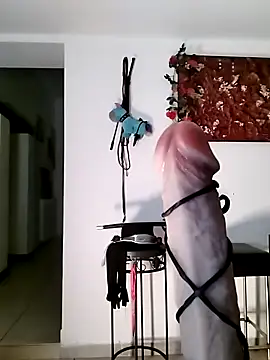 freyamoret online show from February 27, 5:34 am