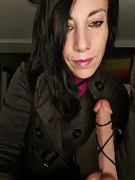 freyamoret online show from March 30, 2:56 am