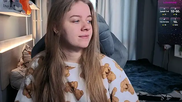 candy maggie online show from February 4, 9:38 am