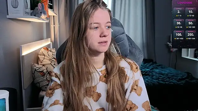 candy maggie online show from March 10, 9:43 am