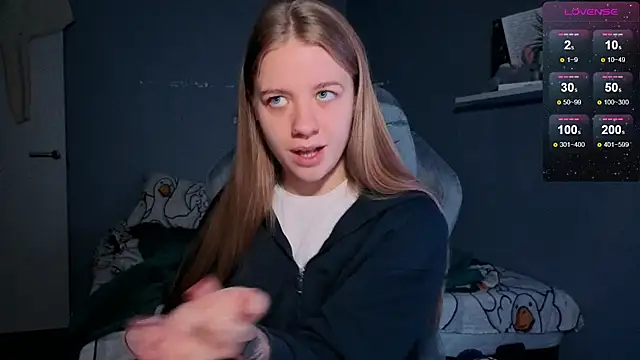 candy maggie online show from October 22, 2:28 pm