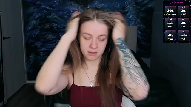 candy maggie online show from April 5, 8:33 am