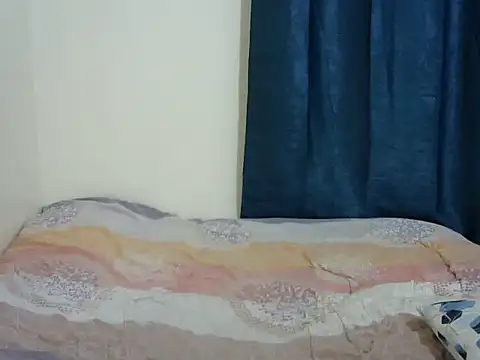 Snapshot of Kariselle- chatting on October 11, 7:23 pm Kariselle- online show from October 11, 7:23 pm
