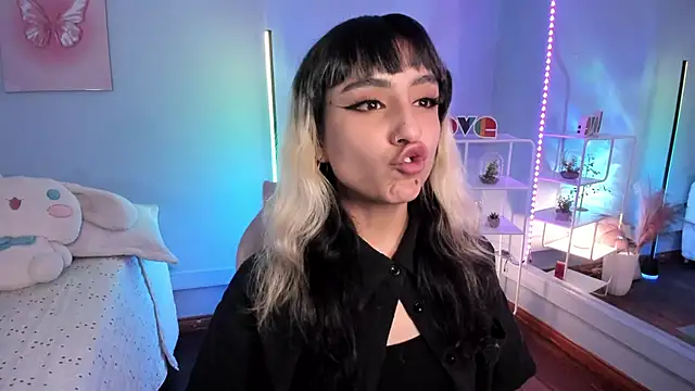 MaveParks  online show from October 2, 11:39 am