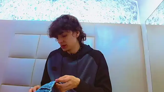 Sr BonnyEthan online show from February 17, 1:07 pm