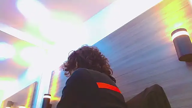 Sr BonnyEthan online show from April 7, 1:00 pm