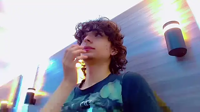 Sr BonnyEthan online show from April 9, 12:54 pm