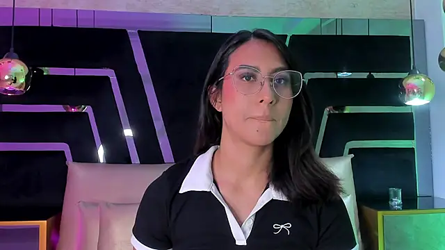 DaraBeckett online show from November 6, 11:55 am