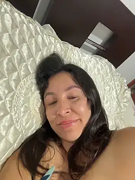 emely sexx20 online show from March 2, 2:58 am