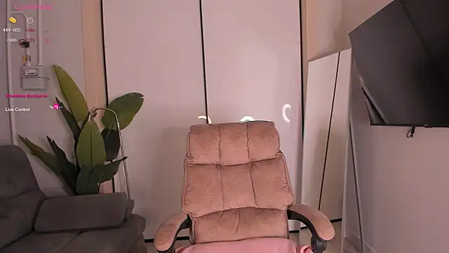 helen ramsay online show from October 31, 3:35 pm