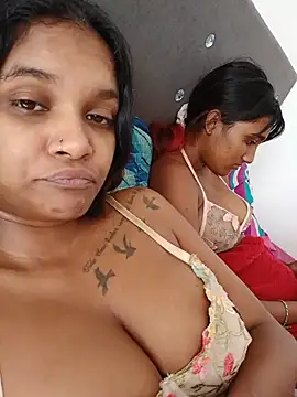Indianqueen03 online show from July 24, 11:19 am