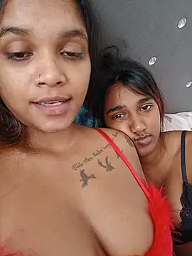 Indianqueen03 online show from July 26, 10:33 am