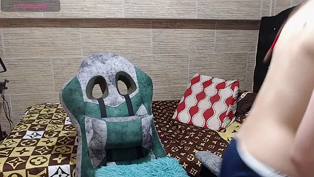 pretty cristal69 online show from January 25, 5:29 am