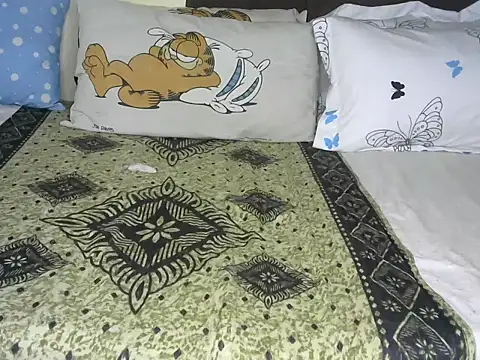 Bella cute01 online show from February 24, 3:31 pm