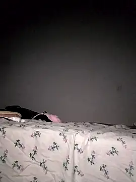 Sexygarl1024 online show from April 28, 10:37 pm