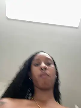 Your Paris online show from April 16, 10:01 pm